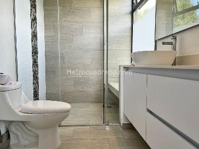 Casa de 3 alcobas en venta en Envigado, Envigado, 280 m² · foto 14 de 18