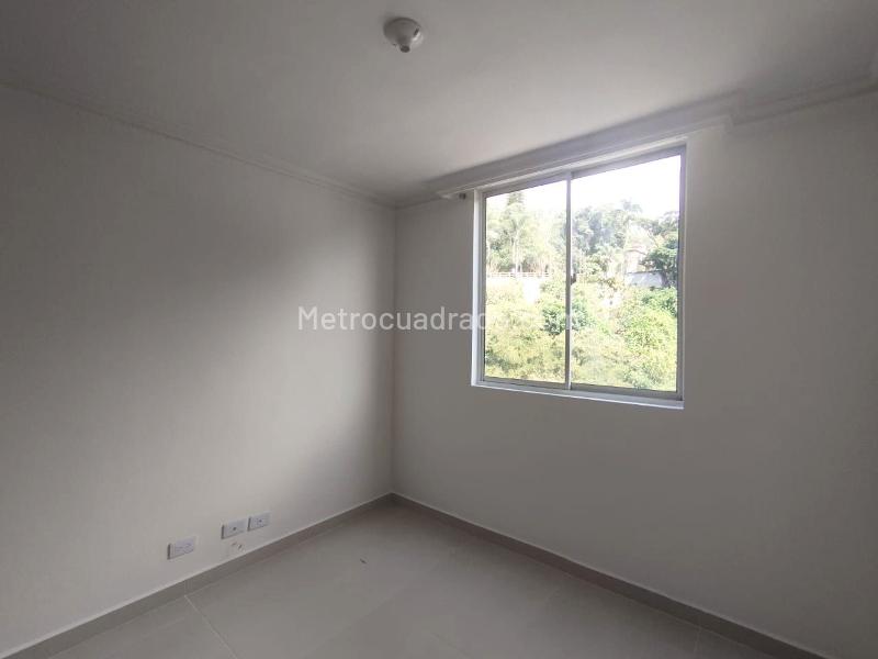Apartamento en El Poblado de 3 Alcobas en Conjunto Cerrado - 9