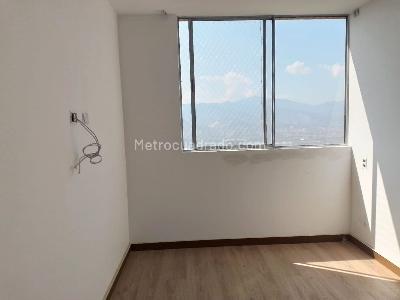 Apartamento de 3 alcobas en arriendo en El Poblado, Medellín, 100 m² · foto 14 de 17