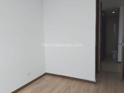 Apartamento de 3 alcobas en arriendo en El Poblado, Medellín, 100 m² · foto 7 de 17