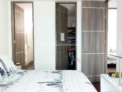 Apartamento de 3 alcobas en venta en Sabaneta, Sabaneta, 115 m² · foto 11 de 20