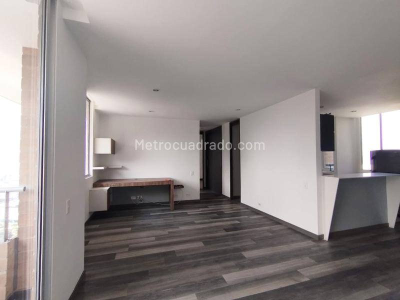 Apartamento Tranquilo de 2 Alcobas con Amenidades en El Poblado - 3