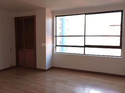 Apartamento de 3 alcobas en arriendo en Los Balsos, Medellín, 150 m² · foto 10 de 20