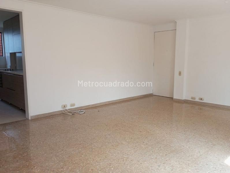 Spacious 3BR Apartment in El Poblado - 2