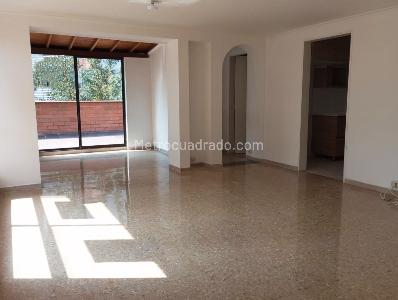 Apartamento de 3 alcobas en arriendo en Los Balsos, Medellín, 150 m² · foto 3 de 20