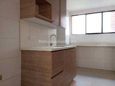 Apartamento de 3 alcobas en arriendo en Los Balsos, Medellín, 150 m² · foto 7 de 20