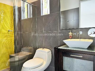 Casa de 3 alcobas en venta en Envigado, Envigado, 273 m² · foto 12 de 17