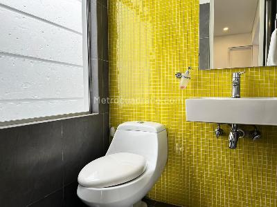 Casa de 3 alcobas en venta en Envigado, Envigado, 273 m² · foto 13 de 17