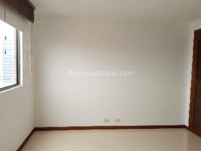 Apartamento en arriendo en El Poblado, Medellín · foto 15 de 19