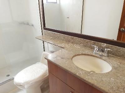 Apartamento en arriendo en El Poblado, Medellín · foto 16 de 19