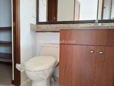 Apartamento en arriendo en El Poblado, Medellín · foto 18 de 19