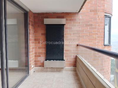 Apartamento en arriendo en El Poblado, Medellín · foto 19 de 19