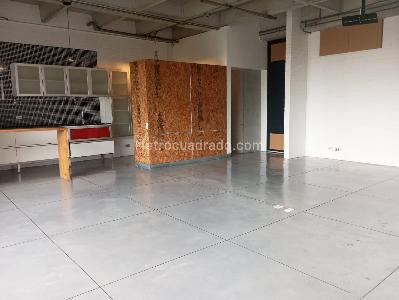 Apartamento de 1 alcoba en arriendo en El Poblado, Medellín, 67 m² · foto 4 de 11
