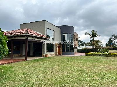 Casa de 3 alcobas en venta en Rionegro, Rionegro, 450 m² · foto 18 de 19