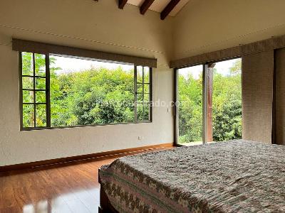 Casa de 3 alcobas en venta en Rionegro, Rionegro, 450 m² · foto 8 de 19