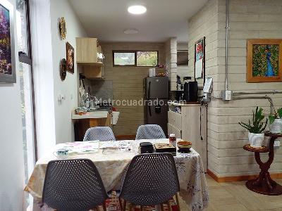 Casa de 5 alcobas en venta en Envigado, Envigado, 385 m² · foto 17 de 20