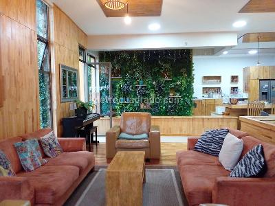 Casa de 5 alcobas en venta en Envigado, Envigado, 385 m² · foto 2 de 20