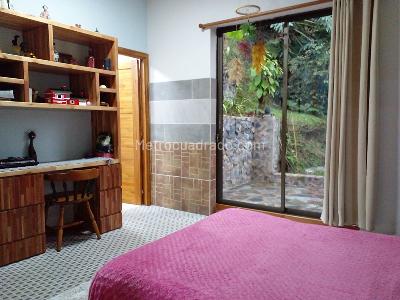 Casa de 5 alcobas en venta en Envigado, Envigado, 385 m² · foto 8 de 20