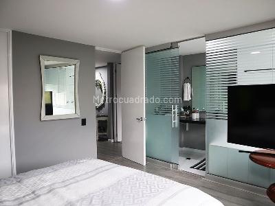 Apartamento de 2 alcobas en arriendo en El Poblado, Medellín, 122 m² · foto 15 de 20