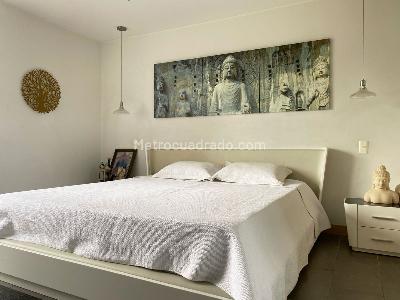 Apartamento de 3 alcobas en arriendo en El Poblado, Medellín, 117 m² · foto 10 de 13