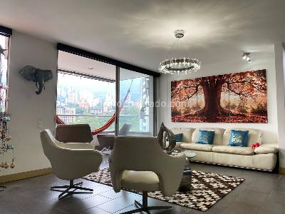 Apartamento de 3 alcobas en arriendo en El Poblado, Medellín, 117 m² · foto 2 de 13