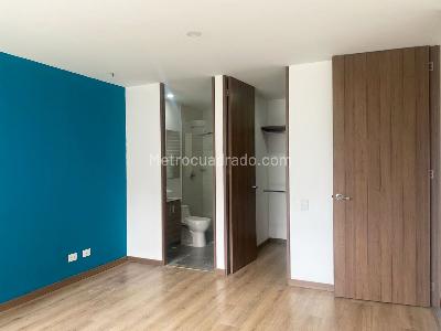 Apartamento de 2 alcobas en arriendo en Envigado, Envigado, 82 m² · foto 10 de 15