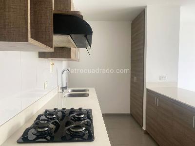 Apartamento de 2 alcobas en arriendo en Envigado, Envigado, 82 m² · foto 6 de 15