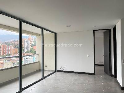 Apartamento de 2 alcobas en arriendo en El Poblado, Medellín, 80 m² · foto 3 de 15
