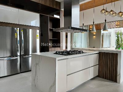 Casa de 4 alcobas en venta en Rionegro, Rionegro, 675 m² · foto 4 de 20