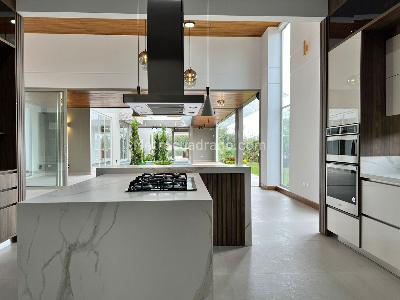 Casa de 4 alcobas en venta en Rionegro, Rionegro, 675 m² · foto 5 de 20