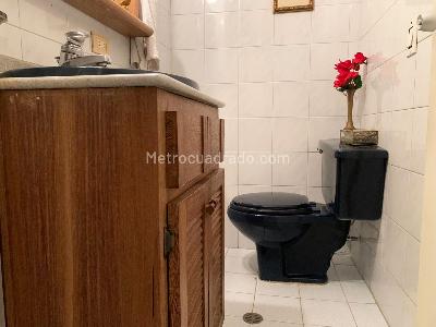 Apartamento de 3 alcobas en venta en La Florida, Medellín, 176 m² · foto 13 de 15