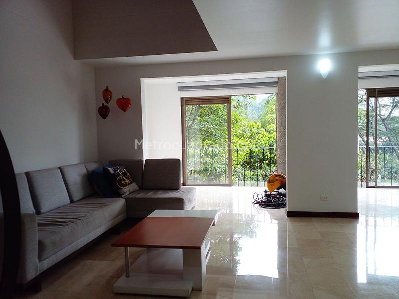3BR House for Rent in Envigado (Gated Community) - 3