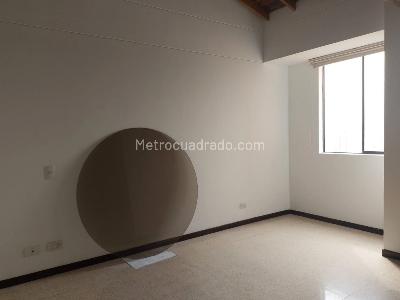 Apartamento de 2 alcobas en arriendo en Los Naranjos, Medellín, 60 m² · foto 7 de 11