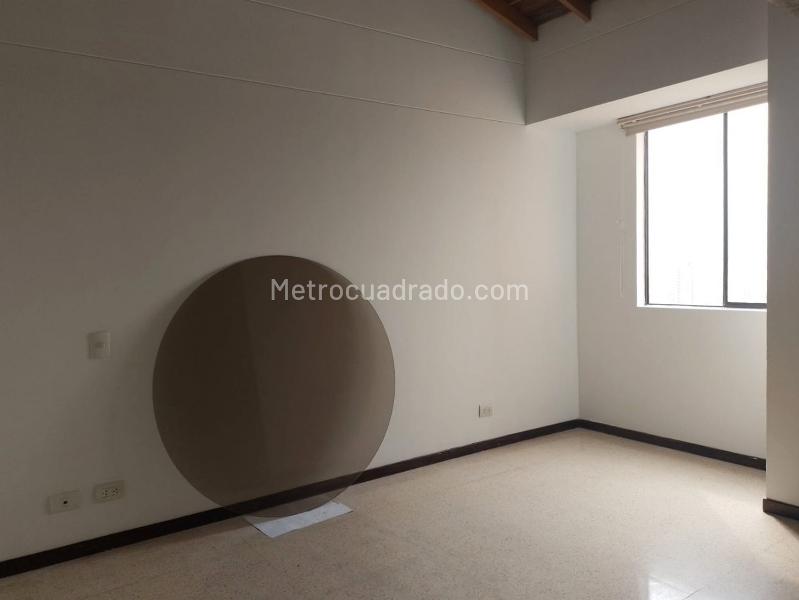 2BR Apartment in El Poblado with Security - 7