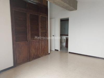 Apartamento de 2 alcobas en arriendo en Los Naranjos, Medellín, 60 m² · foto 8 de 11