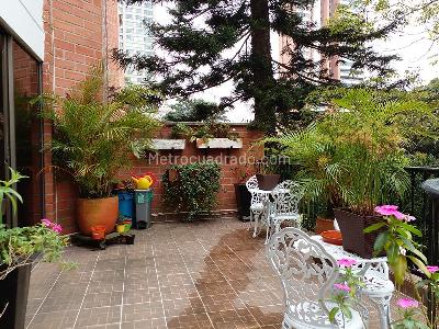 Casa de 3 alcobas en venta en El Poblado, Medellín, 249 m² · foto 19 de 20
