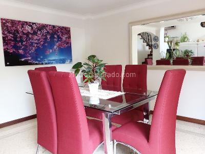 Casa de 3 alcobas en venta en El Poblado, Medellín, 249 m² · foto 5 de 20