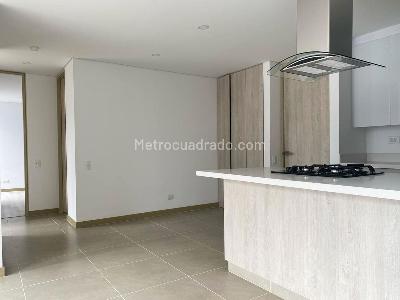 Apartamento de 2 alcobas en arriendo en Envigado, Envigado, 80 m² · foto 5 de 16