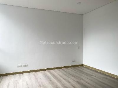 Apartamento de 2 alcobas en arriendo en Envigado, Envigado, 80 m² · foto 8 de 16