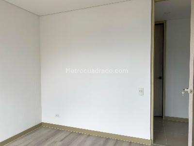 Apartamento de 2 alcobas en arriendo en Envigado, Envigado, 80 m² · foto 9 de 16