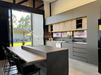 Casa de 3 alcobas en venta en Rionegro, Rionegro, 600 m² · foto 6 de 20