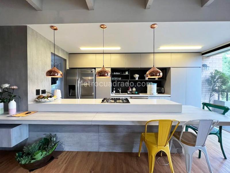 Furnished 1BR Apartment in El Poblado - 8