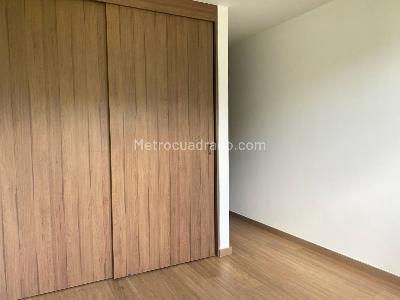 Apartamento de 2 alcobas en arriendo en Envigado, Envigado, 82 m² · foto 8 de 15