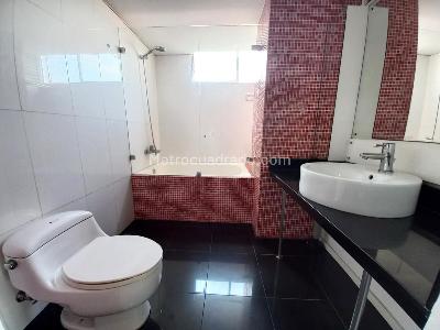 Apartamento de 1 alcoba en arriendo en El Poblado, Medellín, 88 m² · foto 9 de 11