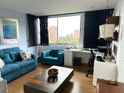 Apartamento de 3 alcobas en venta en San Lucas, Medellín, 267 m² · foto 14 de 20