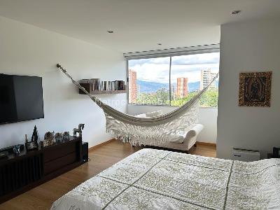 Apartamento de 3 alcobas en venta en San Lucas, Medellín, 267 m² · foto 9 de 20