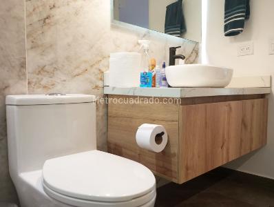 Apartamento de 2 alcobas en venta en El Poblado, Medellín, 113 m² · foto 13 de 16