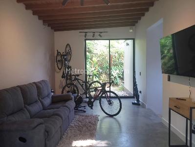 Casa de 2 alcobas en venta en Sabaneta, Sabaneta, 220 m² · foto 7 de 20