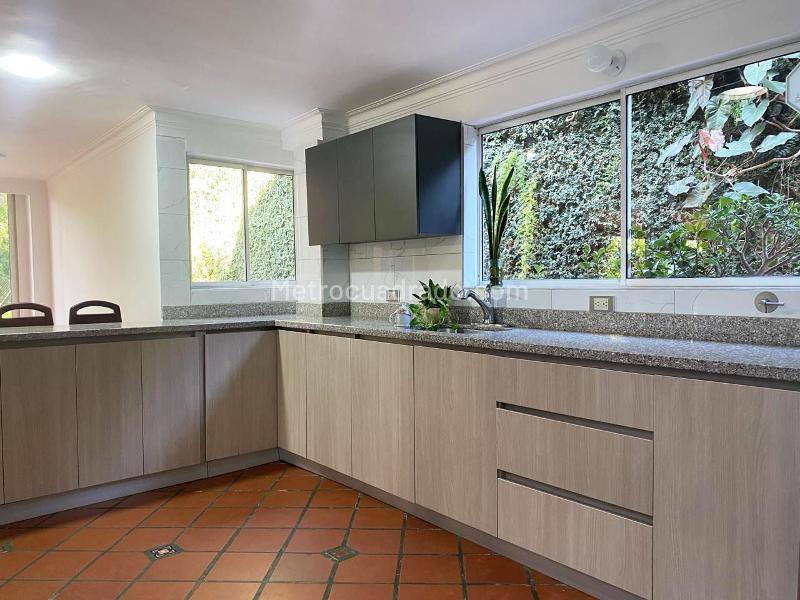 Oficina en Arriendo, ENVIGADO, Envigado - Más