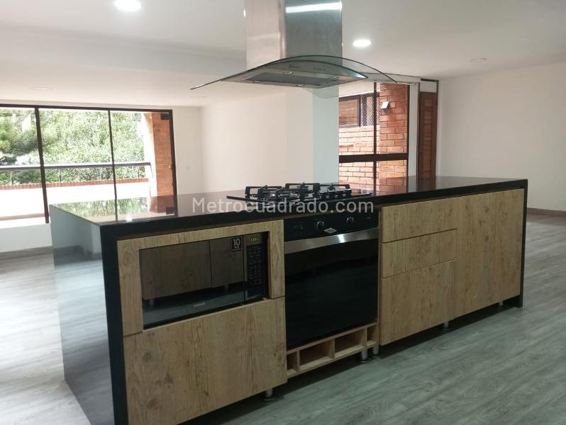 3BR Apartment for Rent in El Poblado (Direct Access) - 6